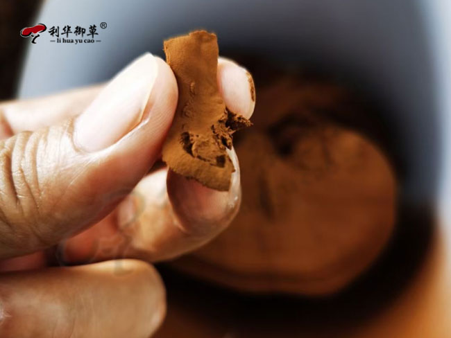 灵芝孢子粉颜色,破壁灵芝孢子粉,灵芝孢子粉破壁率,利华御草